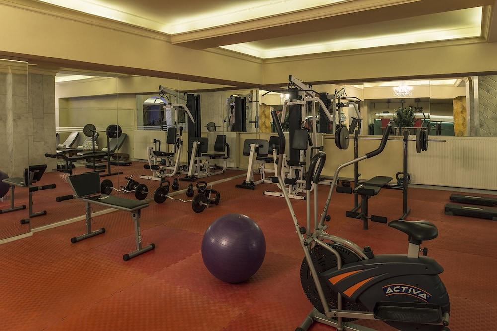 Hotel Ickale Ankara Zewnętrze zdjęcie The gym at the hotel