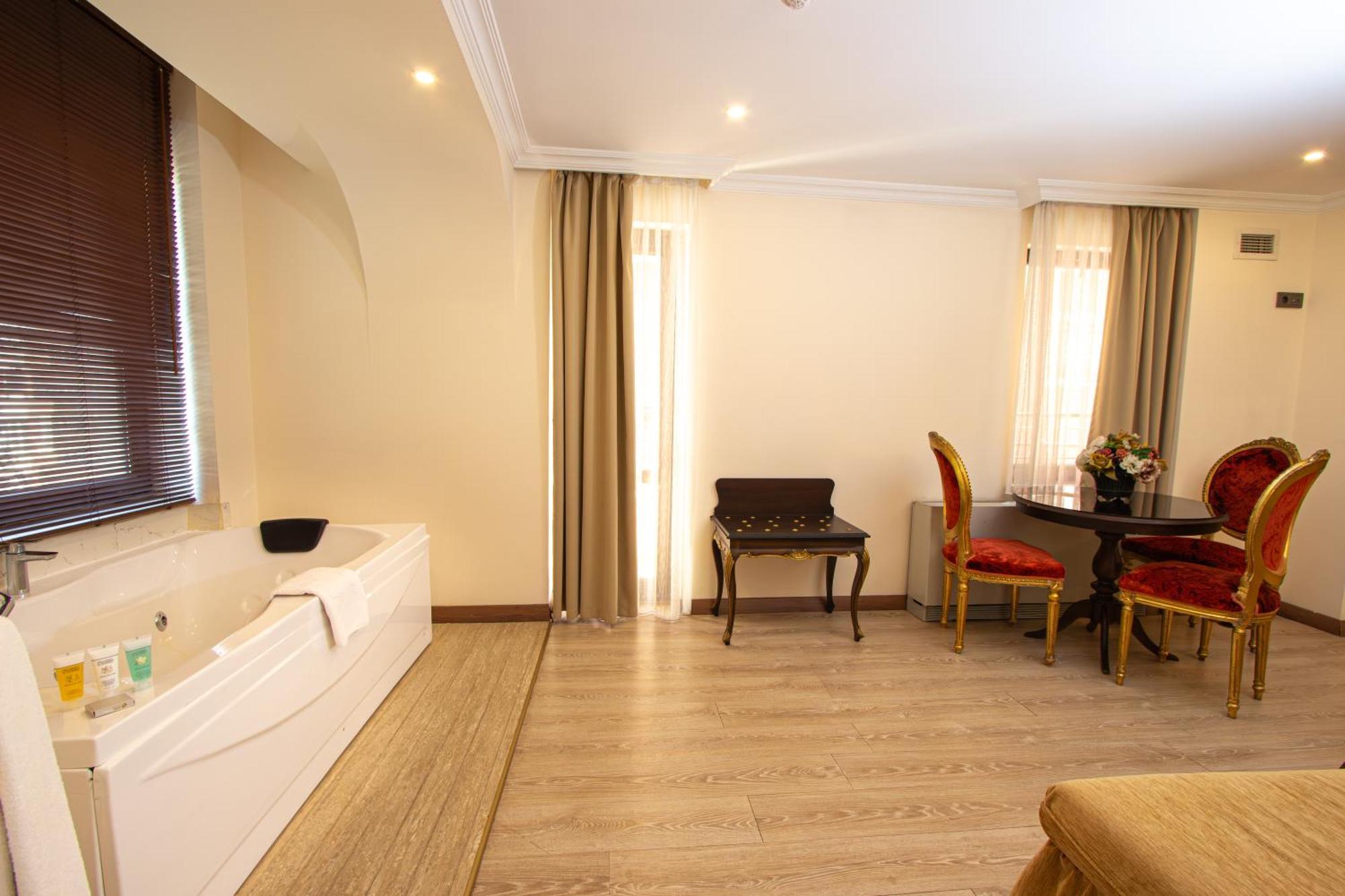 Hotel Ickale Ankara Zewnętrze zdjęcie A room at the hotel